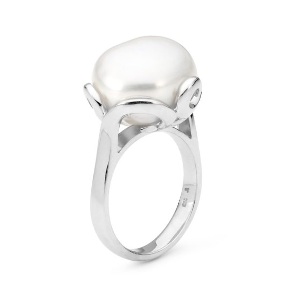 White Gold And Pearl Ring