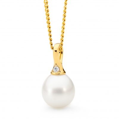 Diamond Pearl Gold Pendant