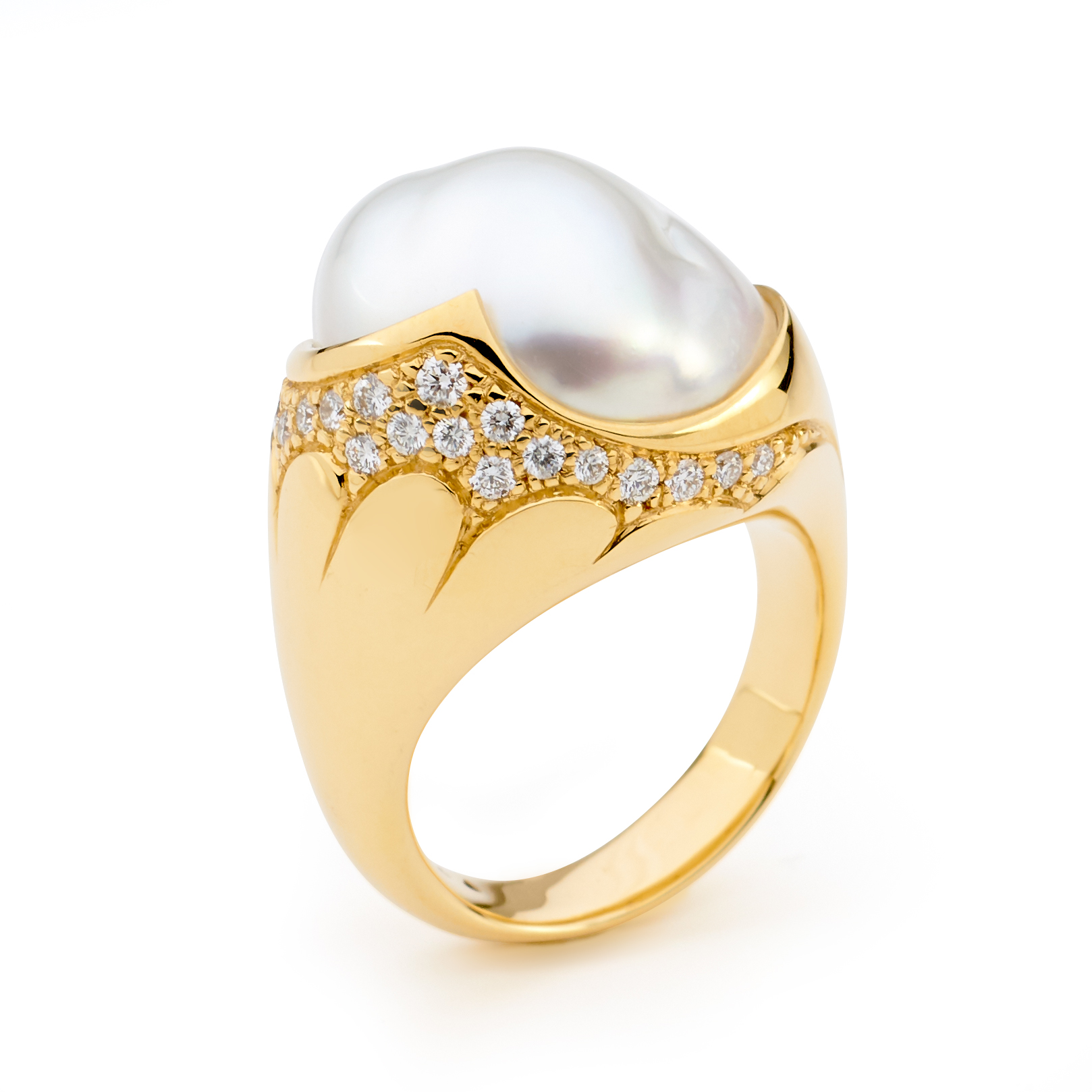 Sky Ring - Allure South Sea Pearls